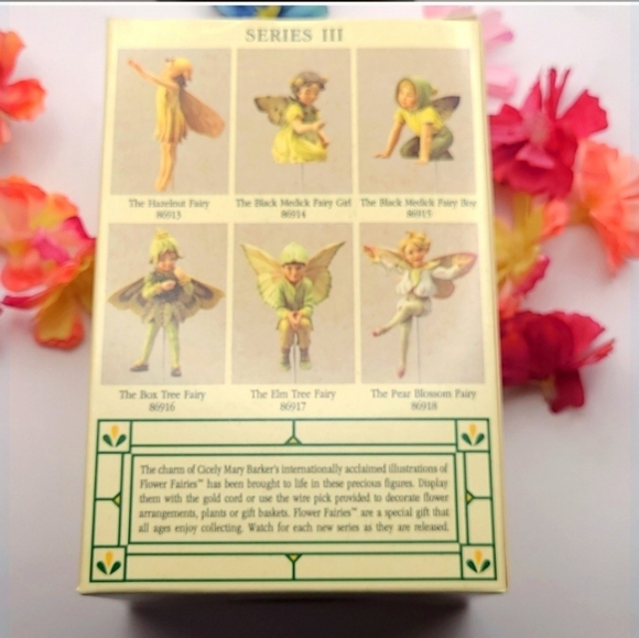 Cicely Mary Barker Series lll Elm Tree Fairy Ornament - Picture 3 of 4